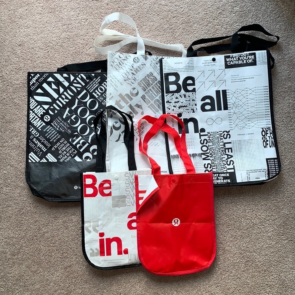 lululemon totes